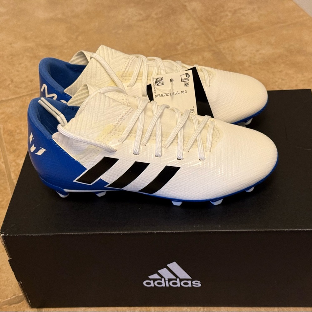 ADIDAS youth Nemeziz Messi 18.3 FG White and Blue Soccer Cleats - Picture 3 of 16
